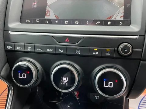 JAGUAR E-PACE 2.0d 5dr Auto
