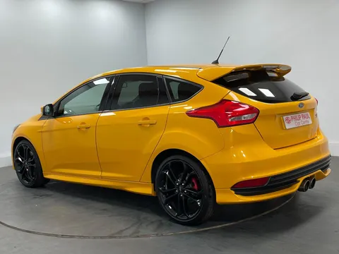 FORD FOCUS 2.0T EcoBoost ST-2 5dr
