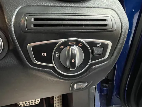 MERCEDES-BENZ GLC GLC 220d 4Matic AMG Line 5dr 9G-Tronic
