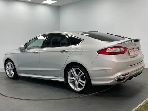 FORD MONDEO 2.0 TDCi 180 Titanium 5dr Powershift