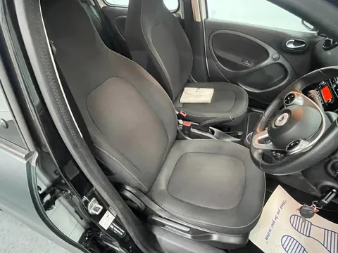 SMART FORFOUR 0.9 Turbo Passion 5dr
