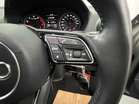 AUDI Q2 1.4 TFSI Edition 1 5dr S Tronic