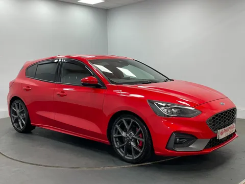 FORD FOCUS 2.3 EcoBoost ST 5dr