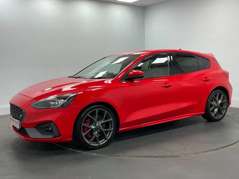 FORD FOCUS 2.3 EcoBoost ST 5dr