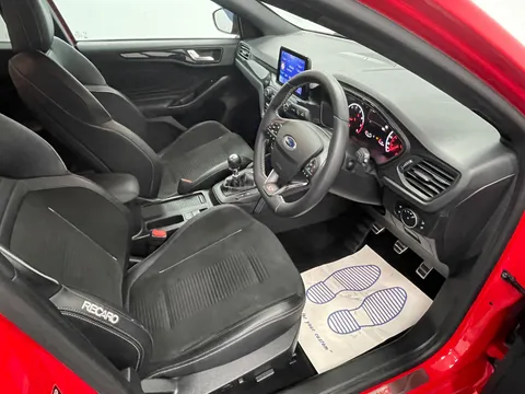 FORD FOCUS 2.3 EcoBoost ST 5dr
