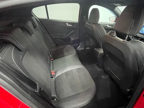 FORD FOCUS 2.3 EcoBoost ST 5dr