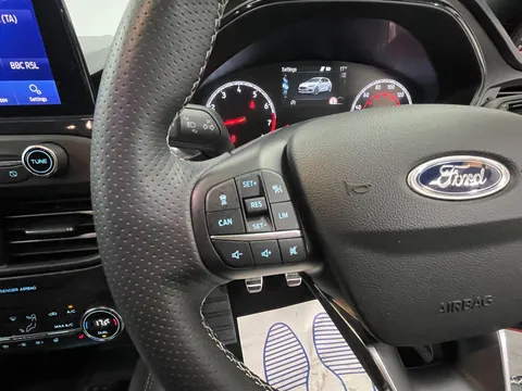FORD FOCUS 2.3 EcoBoost ST 5dr