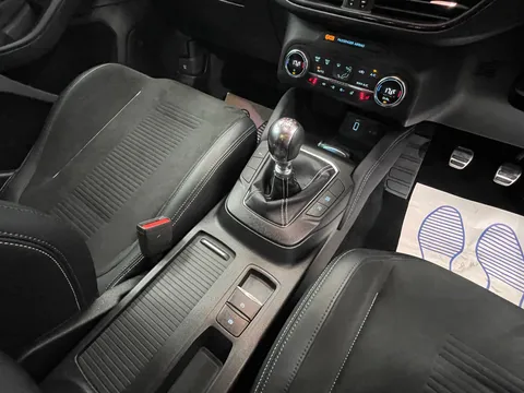 FORD FOCUS 2.3 EcoBoost ST 5dr