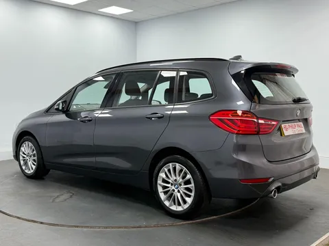 BMW 2 SERIES 218d SE 5dr