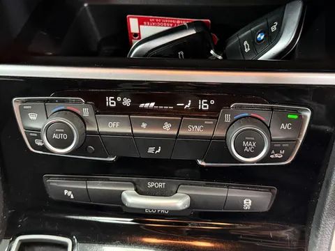 BMW 2 SERIES 218d SE 5dr