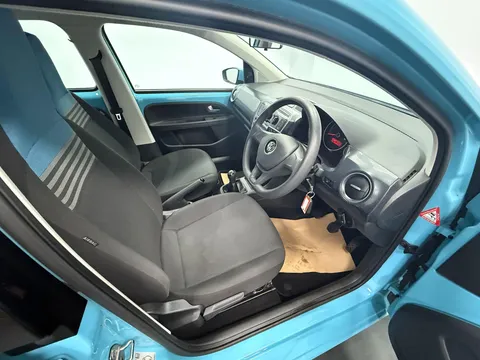 VOLKSWAGEN UP 1.0 Move Up 5dr