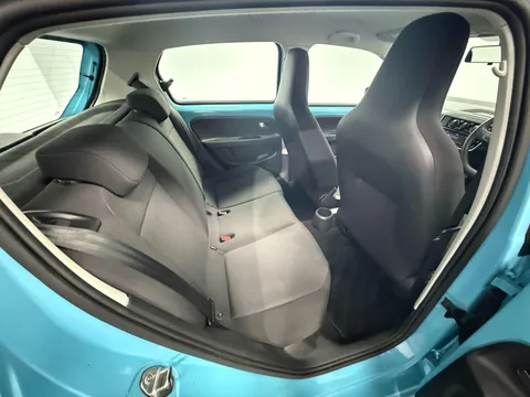 VOLKSWAGEN UP 1.0 Move Up 5dr