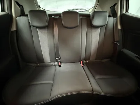 RENAULT MEGANE 1.5 dCi Dynamique Nav 5dr