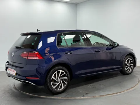 VOLKSWAGEN GOLF 1.6 TDI Match Edition 5dr