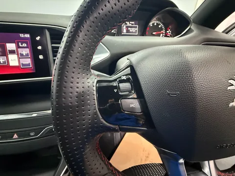 PEUGEOT 308 1.6 BlueHDi 120 GT Line 5dr