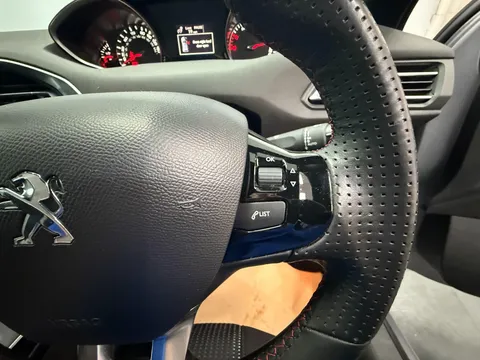 PEUGEOT 308 1.6 BlueHDi 120 GT Line 5dr