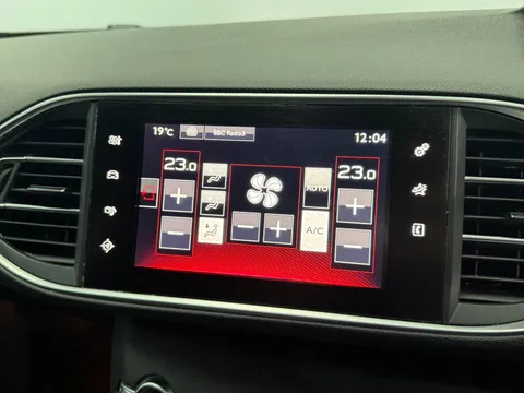 PEUGEOT 308 1.6 BlueHDi 120 GT Line 5dr