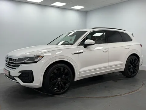 VOLKSWAGEN TOUAREG 3.0 V6 TDI 4M 231 R-Line Tech Plus 5dr Tip Auto