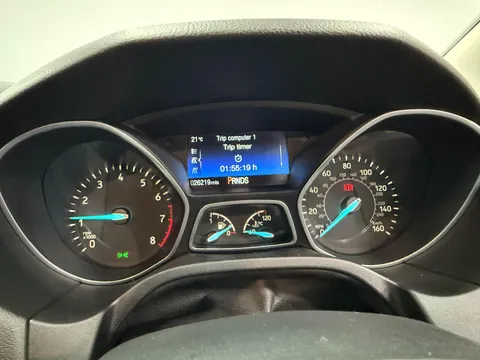 FORD FOCUS 1.6 125 Titanium 5dr Powershift