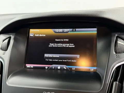 FORD FOCUS 1.6 125 Titanium 5dr Powershift