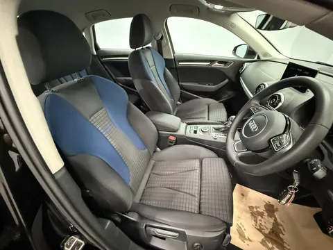 AUDI A3 1.6 TDI 110 Sport 4dr S Tronic [Nav]