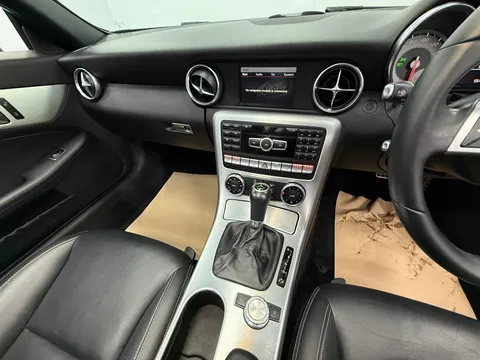 MERCEDES-BENZ SLK250 AMG SPORT CDI BLUE