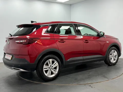VAUXHALL GRANDLAND X 1.2 Turbo Business Edition Nav 5dr Auto