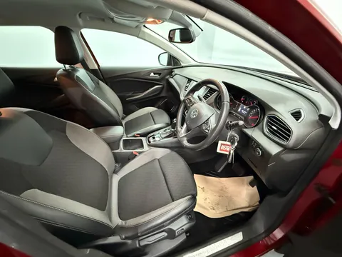 VAUXHALL GRANDLAND X 1.2 Turbo Business Edition Nav 5dr Auto