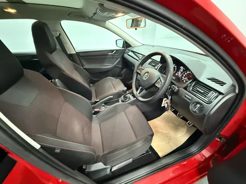 SKODA RAPID SPACEBACK 1.2 TSI 105 SE 5dr