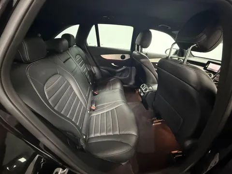 MERCEDES-BENZ GLC GLC 300d 4Matic AMG Line Premium 5dr 9G-Tronic