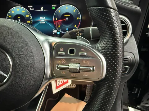 MERCEDES-BENZ GLC GLC 300d 4Matic AMG Line Premium 5dr 9G-Tronic