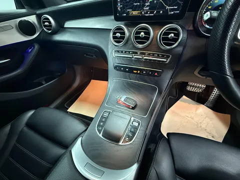 MERCEDES-BENZ GLC GLC 300d 4Matic AMG Line Premium 5dr 9G-Tronic