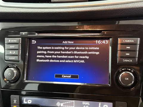 NISSAN QASHQAI 1.3 DiG-T 160 Acenta Premium 5dr DCT