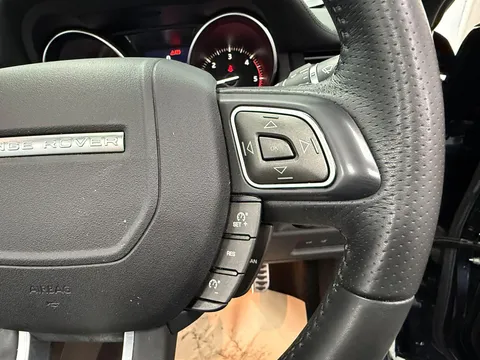 LAND ROVER RANGE ROVER EVOQUE 2.0 TD4 HSE Dynamic 2dr Auto