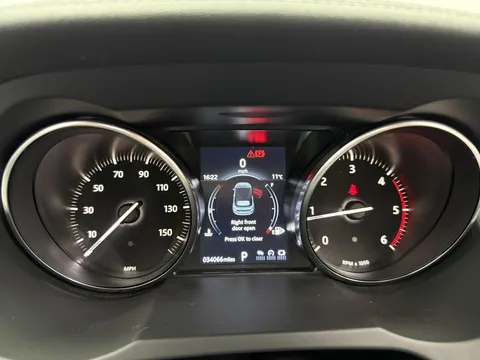 LAND ROVER RANGE ROVER EVOQUE 2.0 TD4 HSE Dynamic 2dr Auto