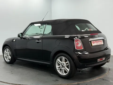 MINI CONVERTIBLE 1.6 Cooper D 2dr