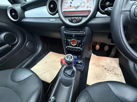 MINI CONVERTIBLE 1.6 Cooper D 2dr