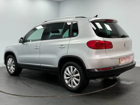 VOLKSWAGEN TIGUAN 2.0 TDi BlueMotion Tech Match 177 5dr