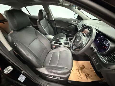 KIA OPTIMA 1.7 CRDi 3 4dr