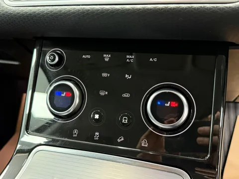 LAND ROVER RANGE ROVER EVOQUE 2.0 D180 S 5dr Auto