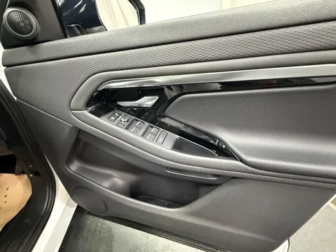 LAND ROVER RANGE ROVER EVOQUE 2.0 D180 S 5dr Auto