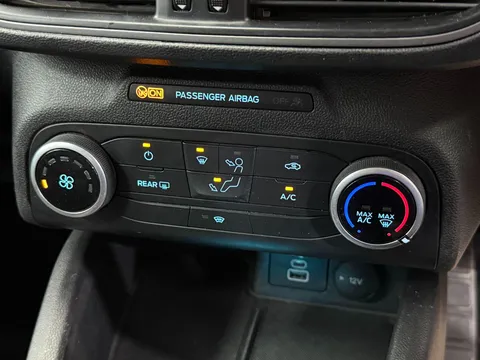 Ford Focus Zetec Tdci 1.5 EcoBlue Zetec Euro 6 (s/s) 5dr