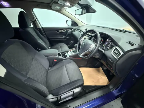 NISSAN QASHQAI 1.6 dCi N-Connecta 5dr Xtronic