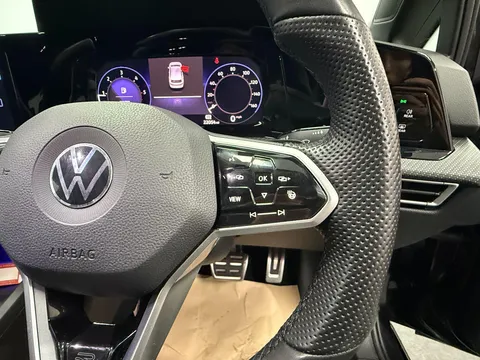 VOLKSWAGEN GOLF 2.0 TDI 150 R-Line 5dr DSG