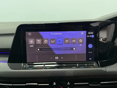 VOLKSWAGEN GOLF 2.0 TDI 150 R-Line 5dr DSG