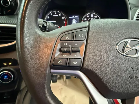 HYUNDAI TUCSON 1.6 GDi SE Nav 5dr 2WD