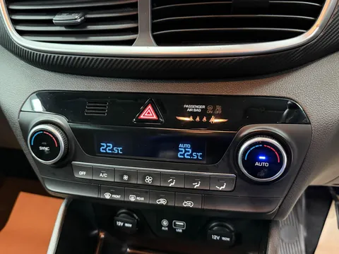 HYUNDAI TUCSON 1.6 GDi SE Nav 5dr 2WD