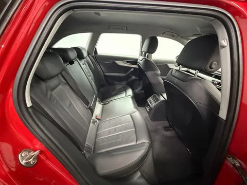 AUDI A4 2.0 TDI Ultra Sport 5dr S Tronic [Leather]