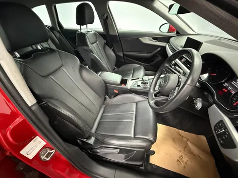 AUDI A4 2.0 TDI Ultra Sport 5dr S Tronic [Leather]
