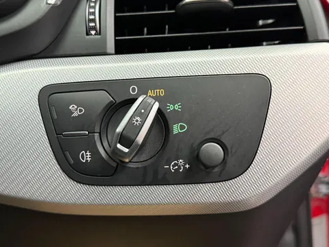 AUDI A4 2.0 TDI Ultra Sport 5dr S Tronic [Leather]